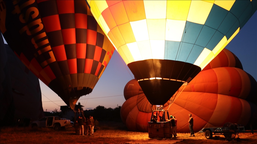 Hot air balloon safaris in Tanzania Hot air balloon safaris in Tanzania