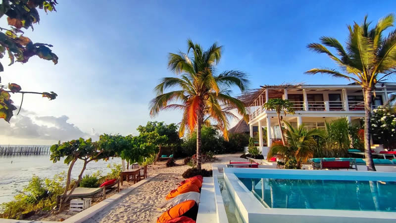 Masai-Mara-luxury-Villa-Zanzibar-sunset